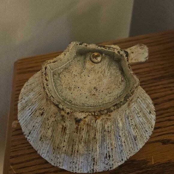 Cast Iron Bird Soap Holder - Picture 3 of 3